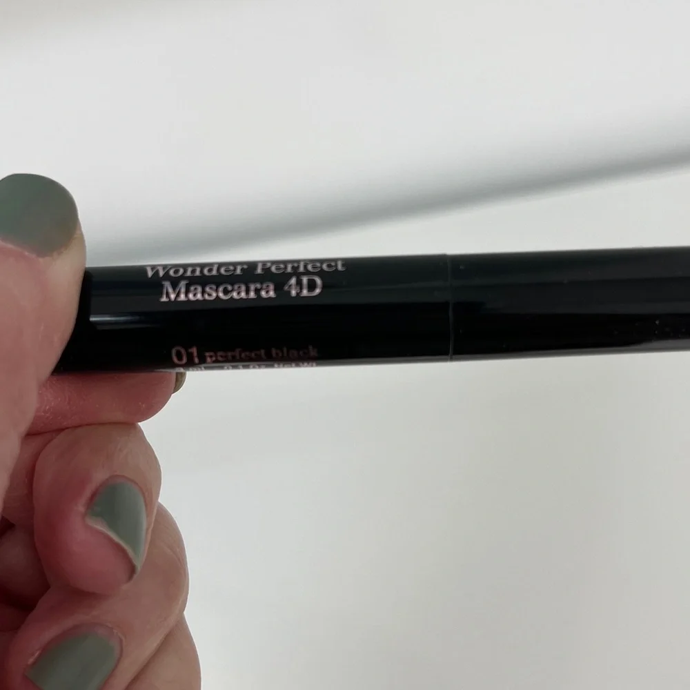 Clarins Wonder Perfect 4D Mascara 01 Perfect Black NEW